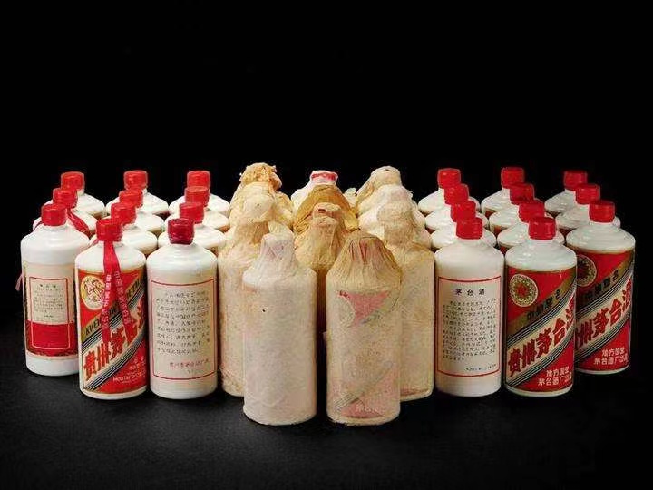 乌达日照岚山回收酒价格哪里回收(附近上门回收茅台酒）?